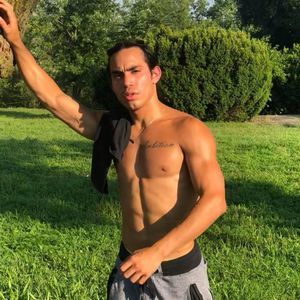 Meet your Posher, Fiaro